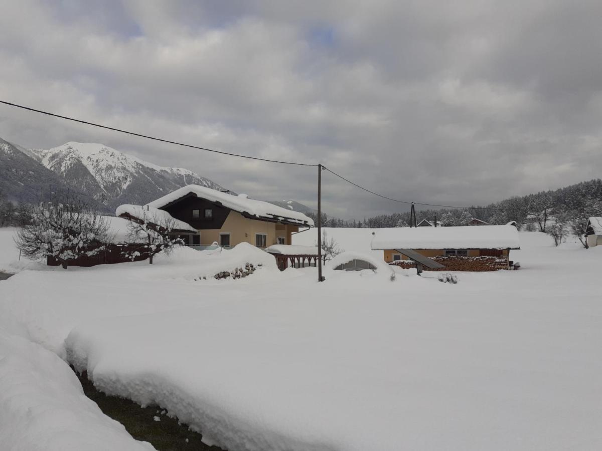 Ferienwohnung Alpenblick Hermagor-Pressegger See Luaran gambar